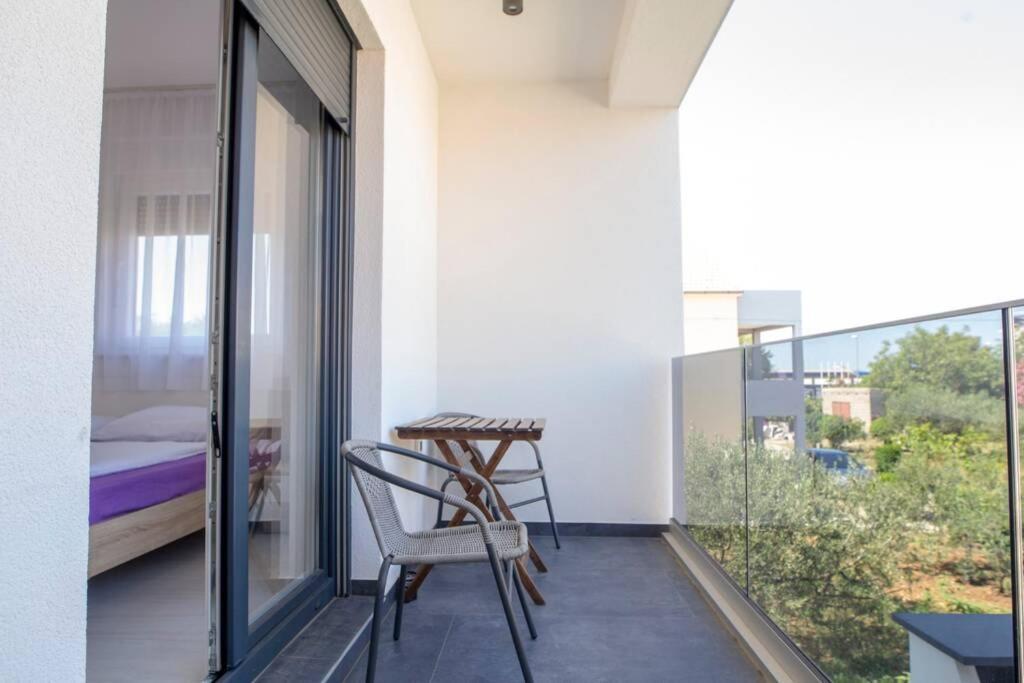 Holiday House Gavran Vodice Bagian luar foto