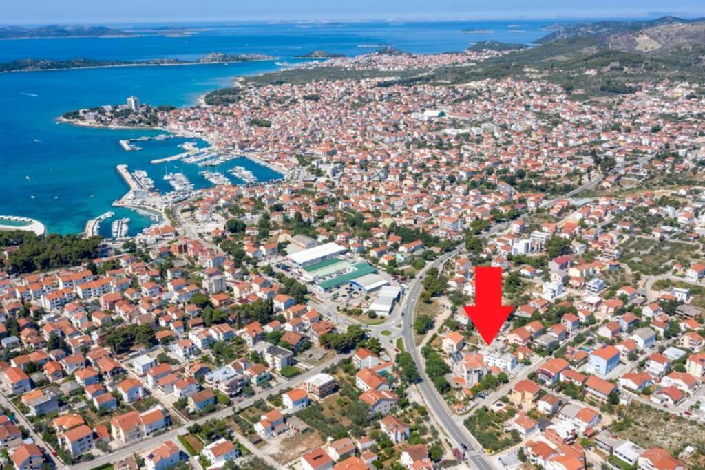 Holiday House Gavran Vodice Bagian luar foto