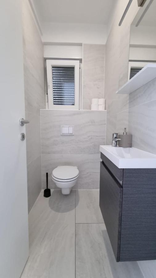 Holiday House Gavran Vodice Bagian luar foto