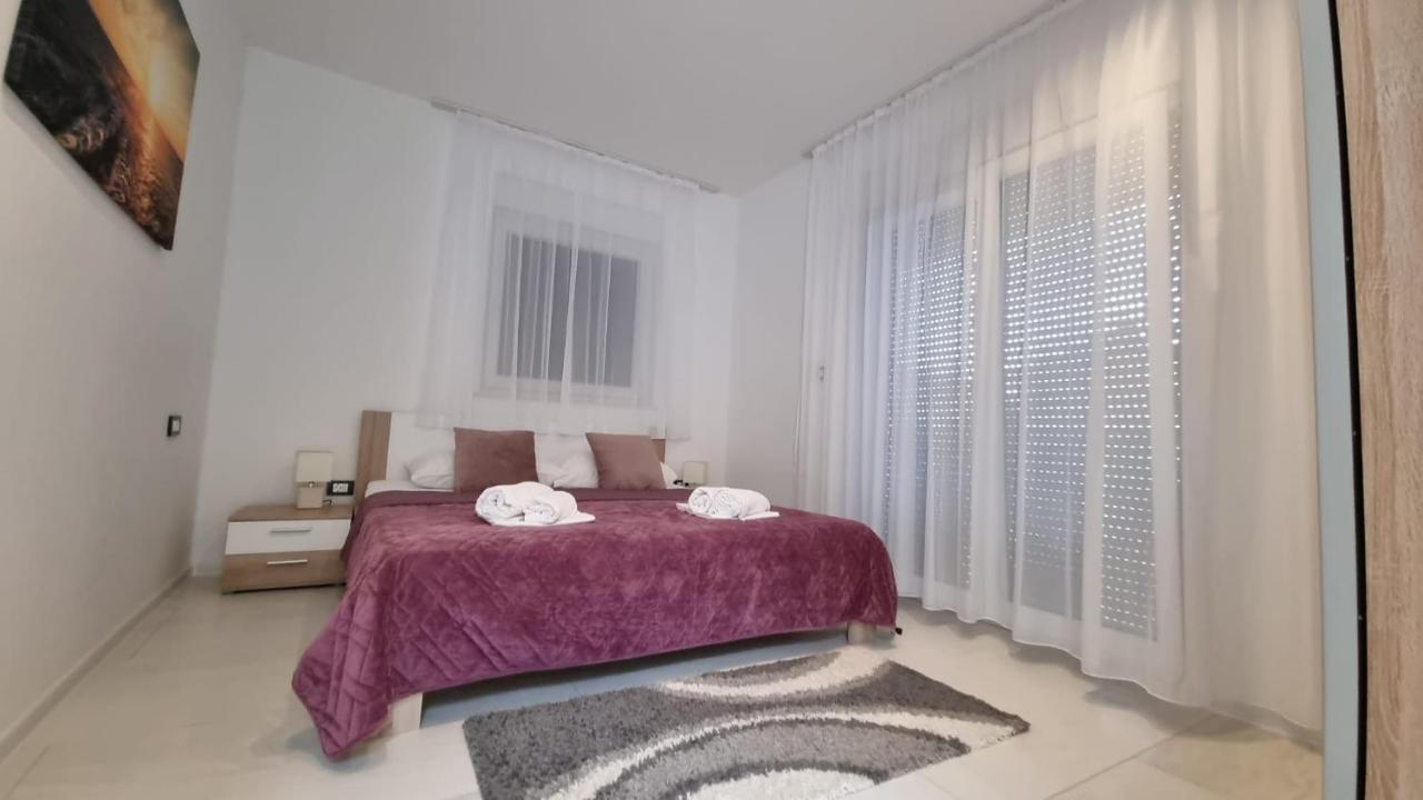 Holiday House Gavran Vodice Bagian luar foto
